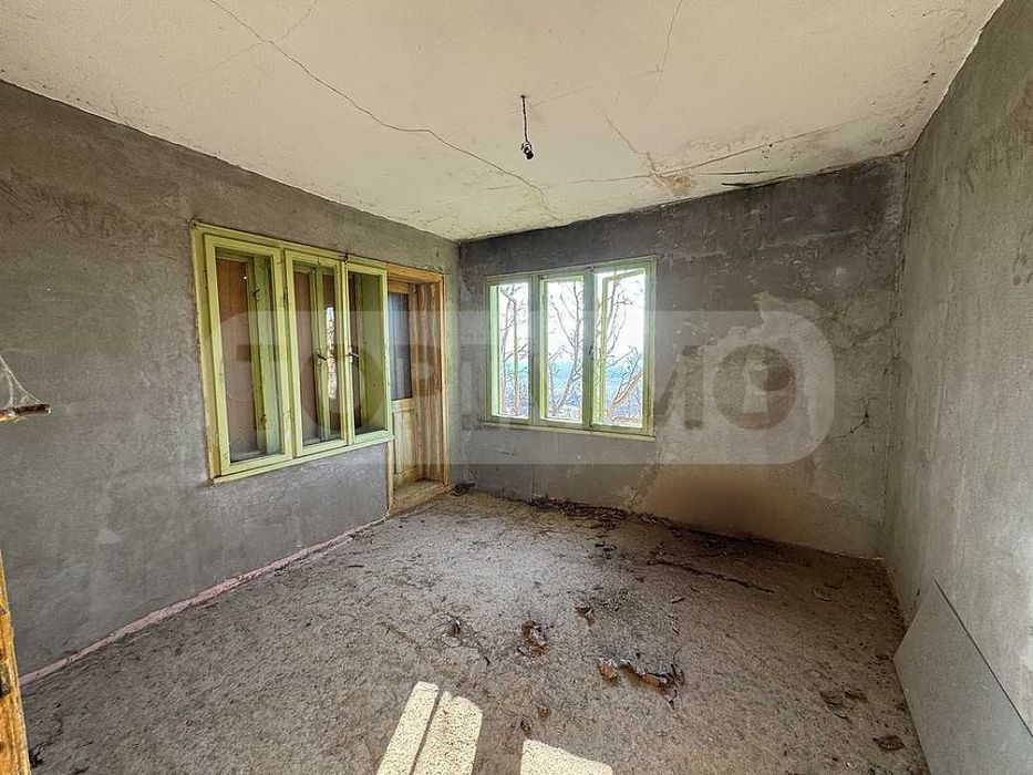 Продава се Къща в с. Кацелово, Област Русе - 120 кв.м за 100 €/кв.м - Снимка #5