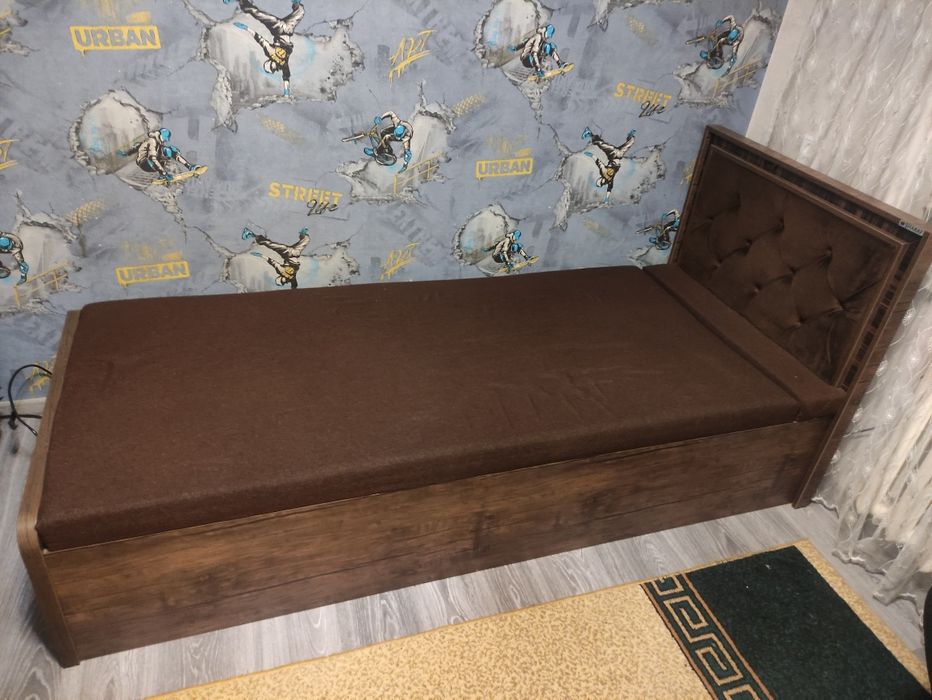 Продаётся 2 одна спальнх краватей