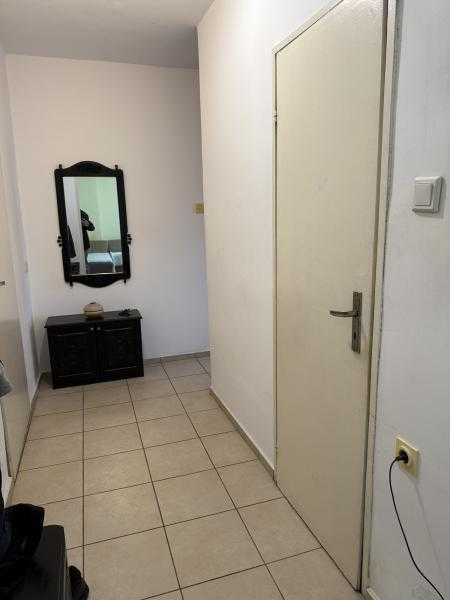 Дава се под наем Едностаен апартамент в Бургас, Братя Миладинови - 35 кв.м за 295.8 € - Снимка #5