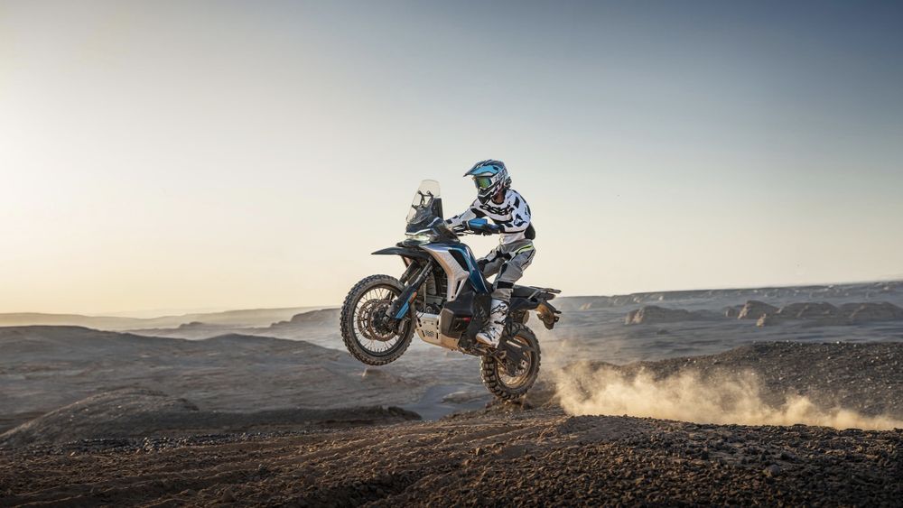 Мотоцикл CFMoto 1000MT-X ABS 2026 заказ