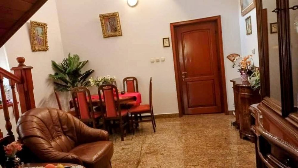 Vind casă zonă centrală în Arad