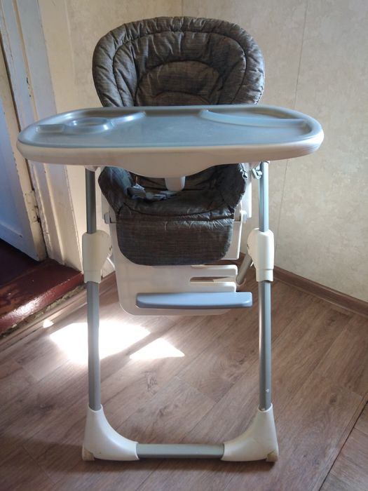 Столик для кормления, детский.