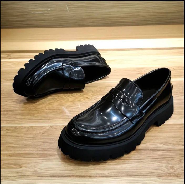 Oyoq kiyim erkelar ucun