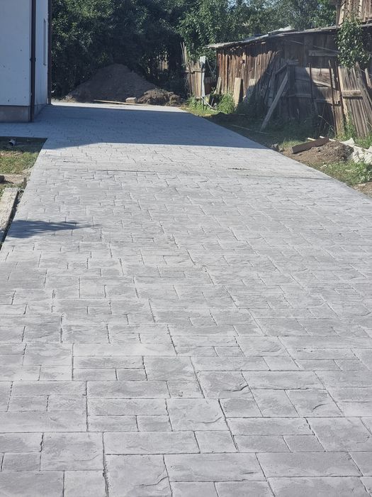 Beton amprentat si pavele