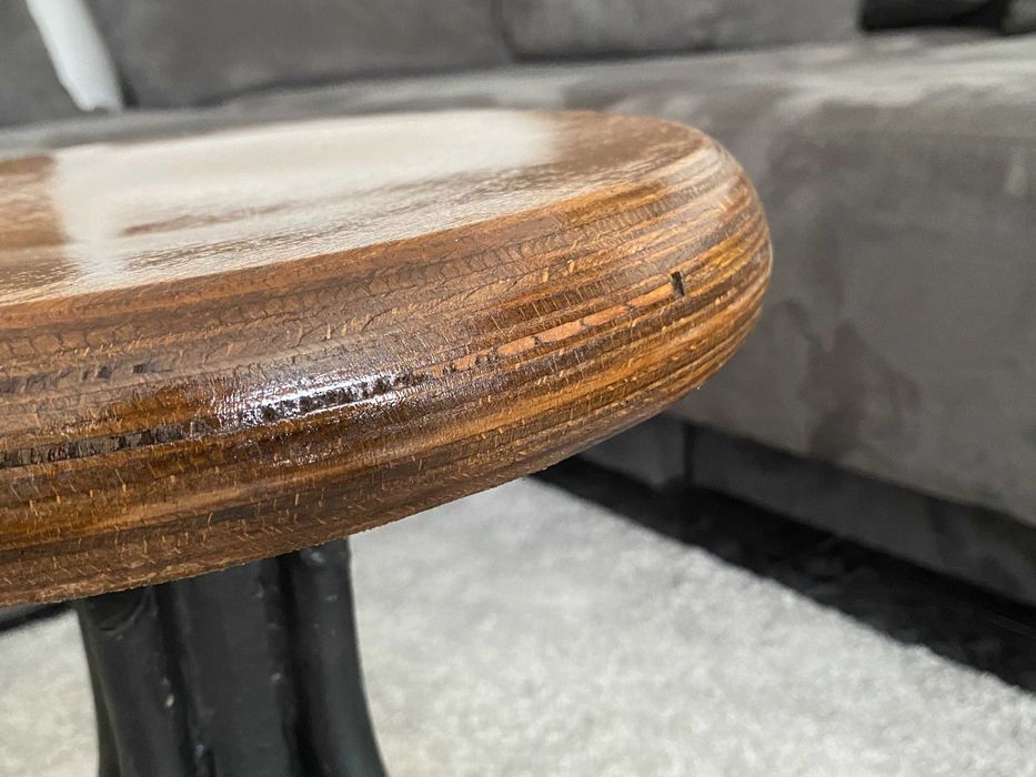 Индустриално Винтидж Столче на Винт