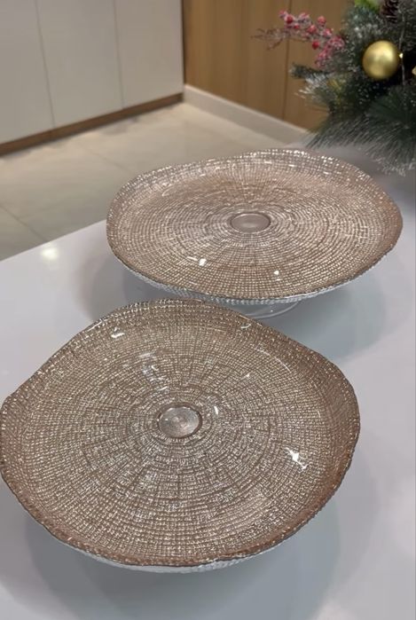 Продам новые тортница