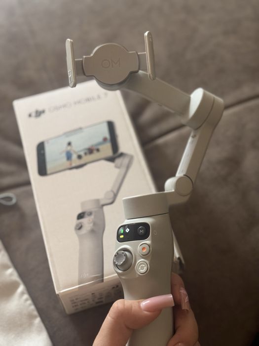 Стабилизатор DJI Osmo Mobile 7