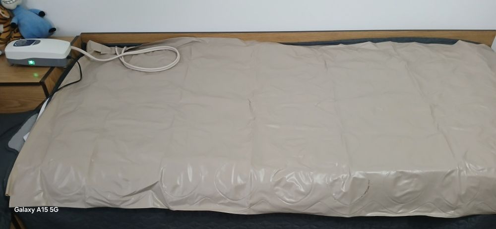 Ортопедичен надуваем  матрак