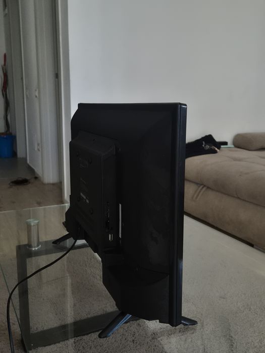 Televizor NEI HD 60cm