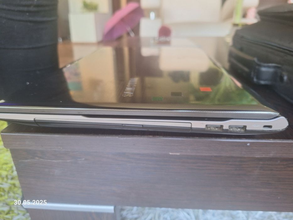 Laptop Samsung i5