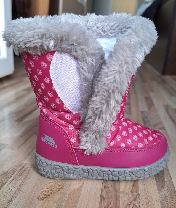 Ботушки на Trespass 24 номер