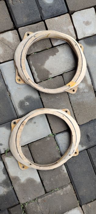 Подиум под динамики