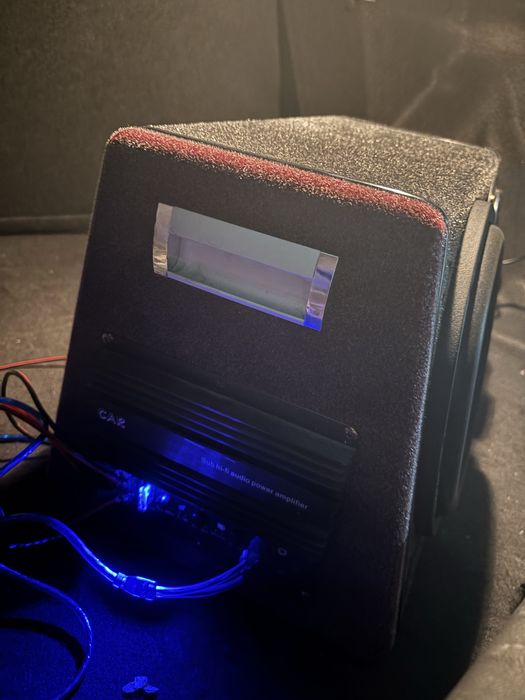 Продам сабуфер с усикам