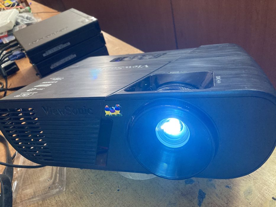 Проектор Viewsonic PJD5154 3D, 22000:1, 3300 лм, DLP, 2.2 кг