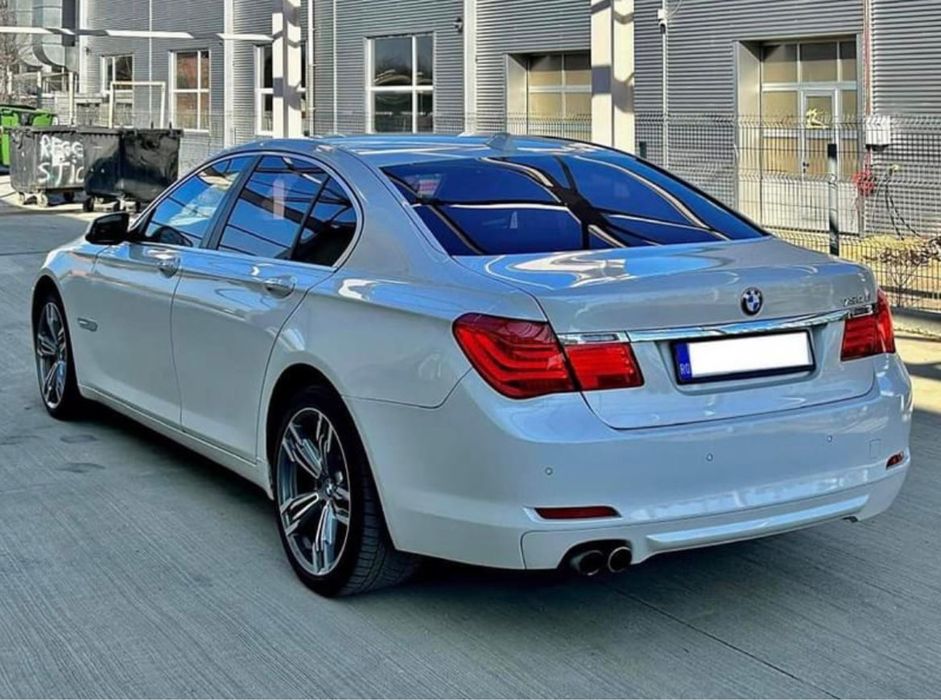 BMW seria 7 f01 an 2010