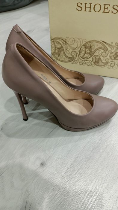 Женские туфли 38