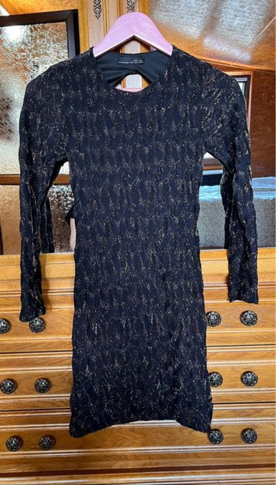 Rochie neagra Zara
