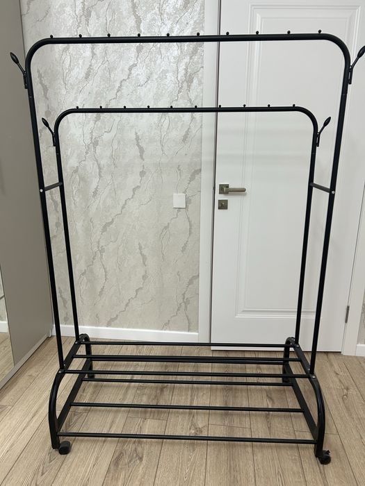 Вешалка напольная