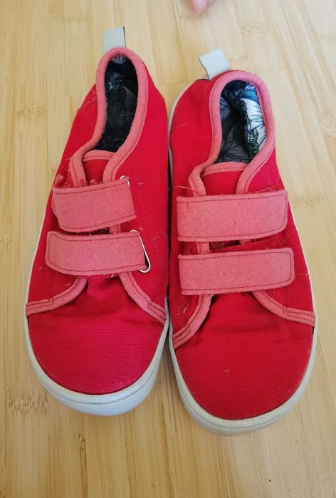 Tenisi barefoot nr 33