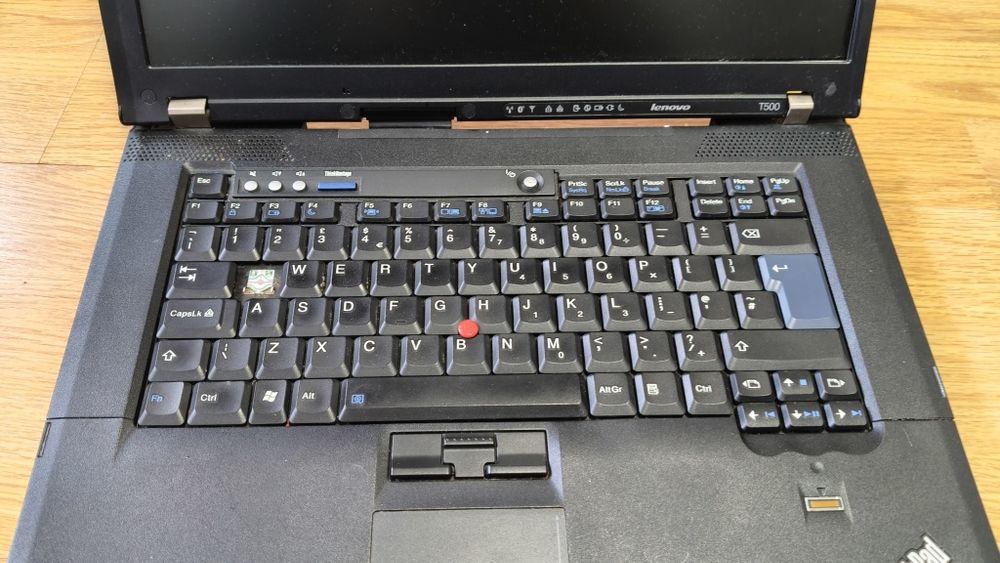 Laptop Lenovo  T500