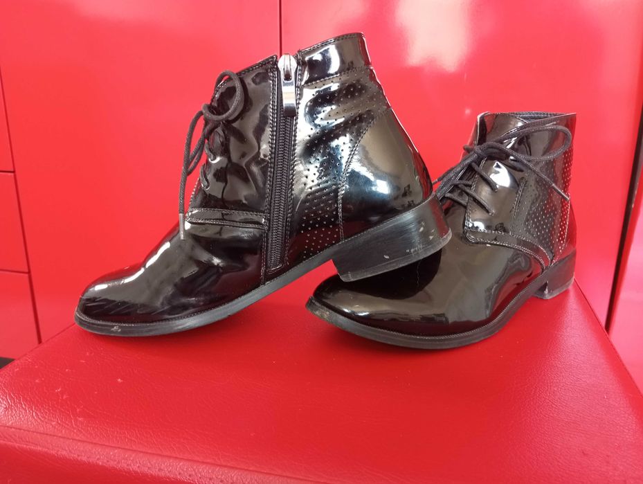 Елегантни обувки