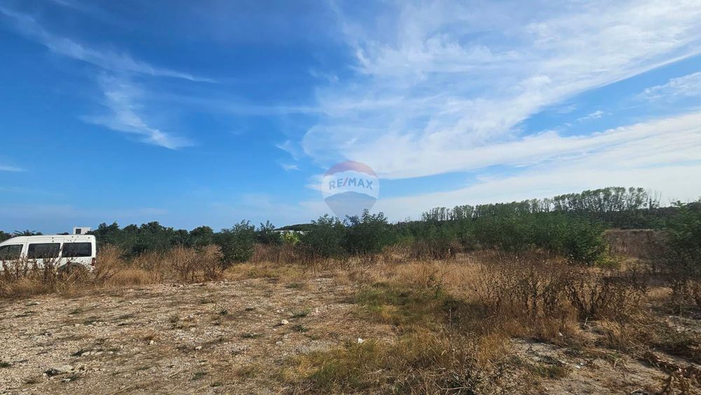 Продава се Парцел в Варна, м-т Атанас Тарла - 1305 кв.м за 340 €/кв.м - Снимка #3