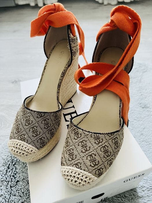 Guess sandale platforma