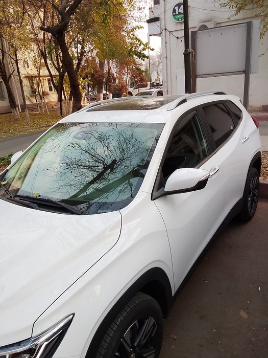 Tracker sotiladi / 2024