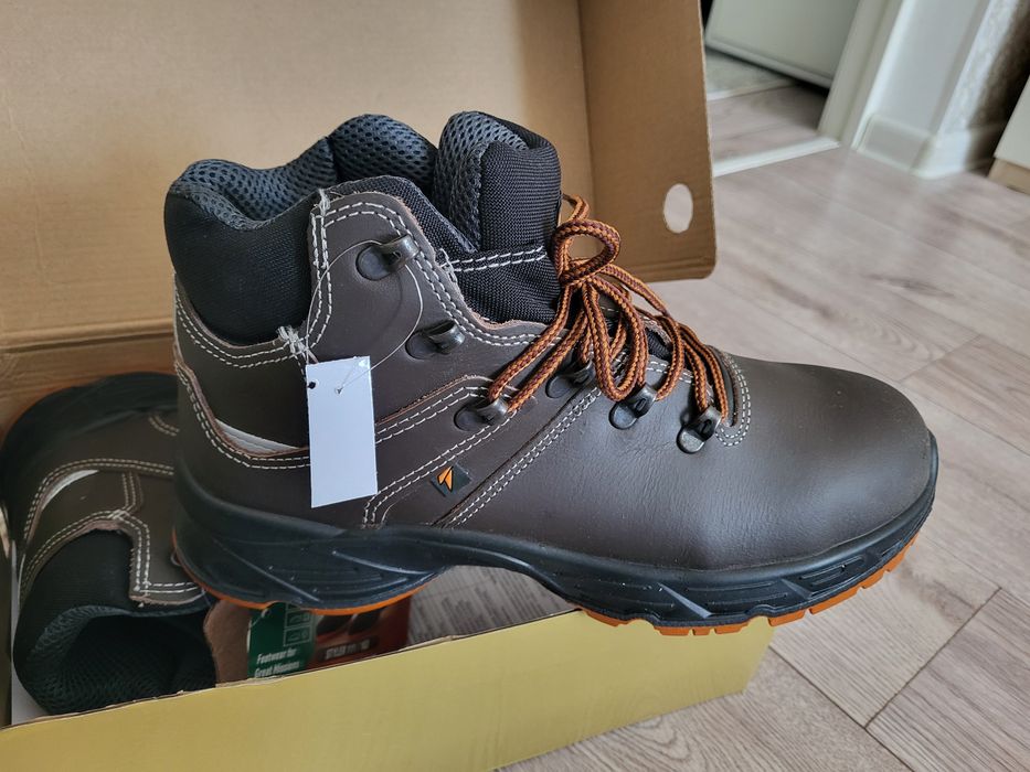 Спецобувь  ботинка