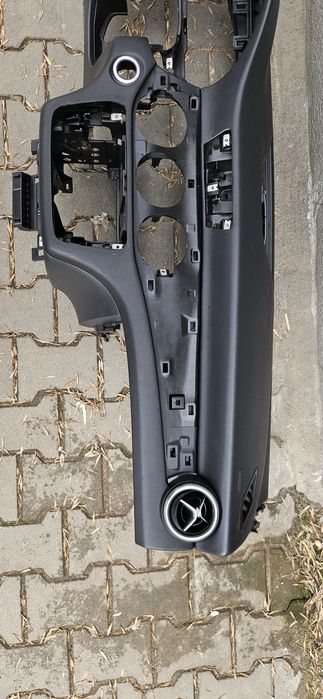 Арматурно табло за  Mercedes CLA  W117