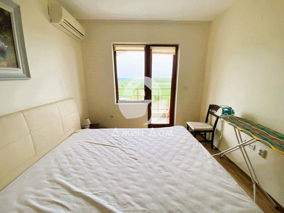 Продава се Тристаен апартамент в Обзор - 100 кв.м за 919 €/кв.м - Снимка #9