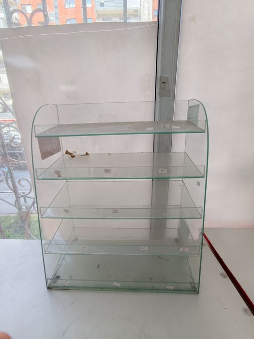 Продам полки для магазина