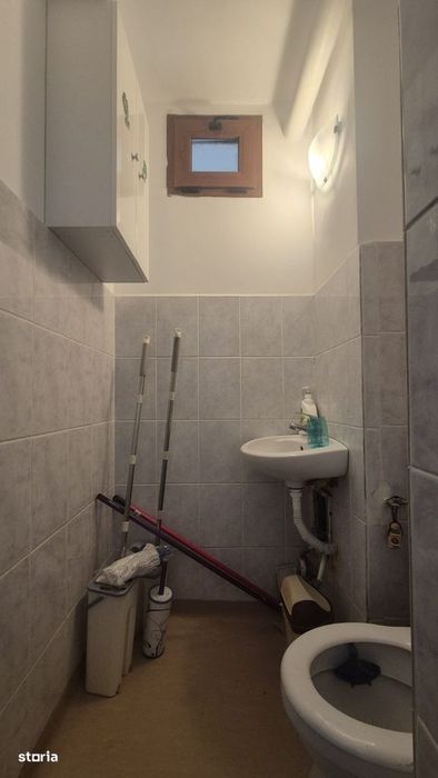 Spatiu comercial decomandat - KM 4-5