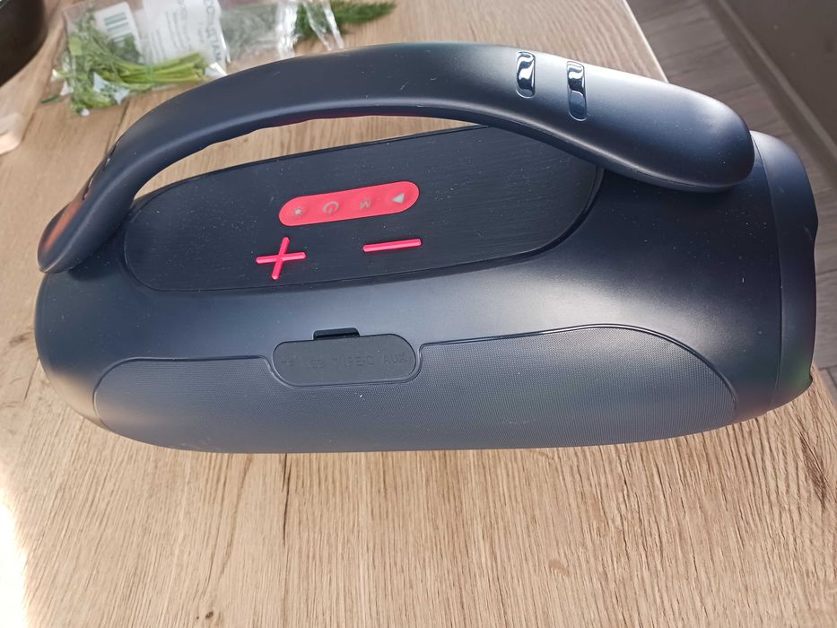 Преносима bluetooth колонка