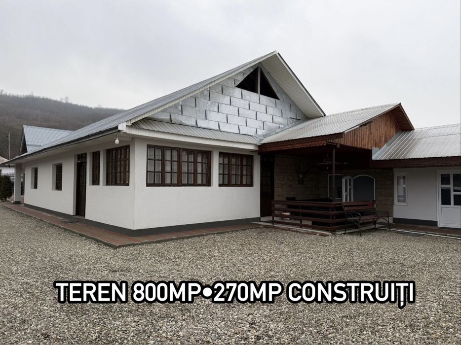 Casa parter+m 6 dormitoare  mobilată + spațiu comercial la stradă