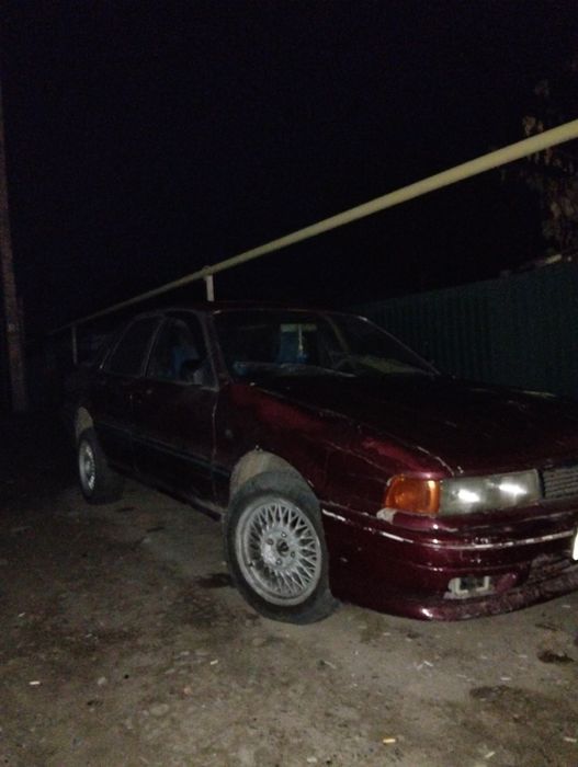 Митсубиси Галант е30