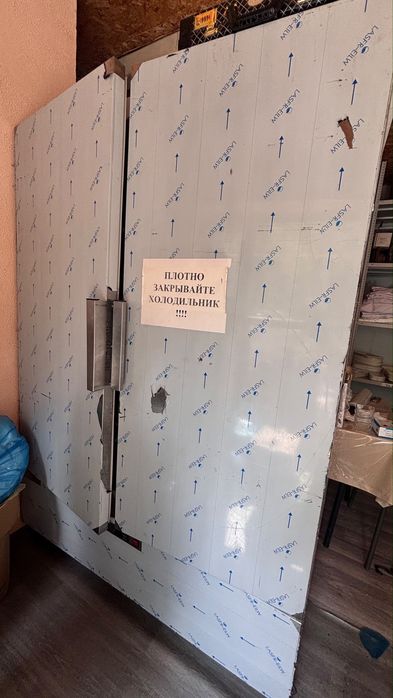 Морозильный шкаф