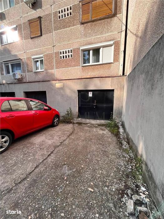 Sagului - Renovat - 3 Camere - Etaj 3 - Garaj Sub Bloc+Boxa - Centrala