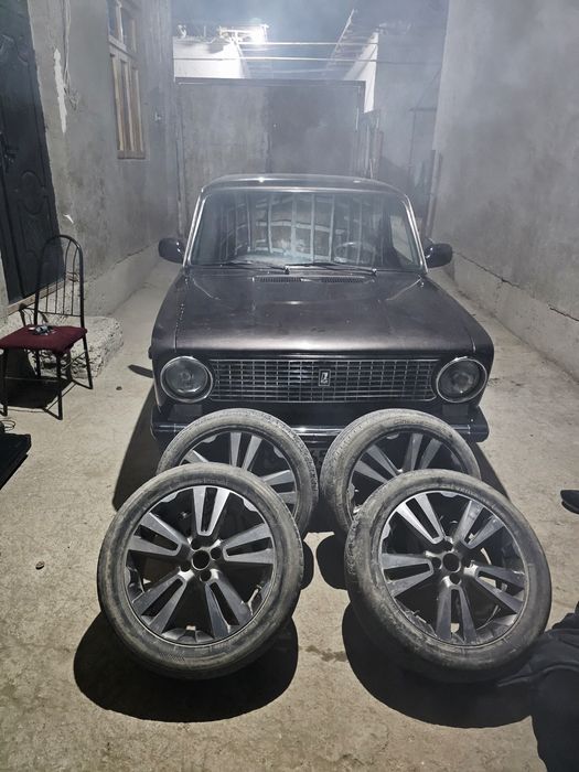 Diska sotiladi R17