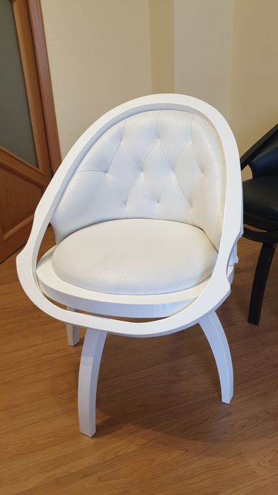 Кресло вращающееся