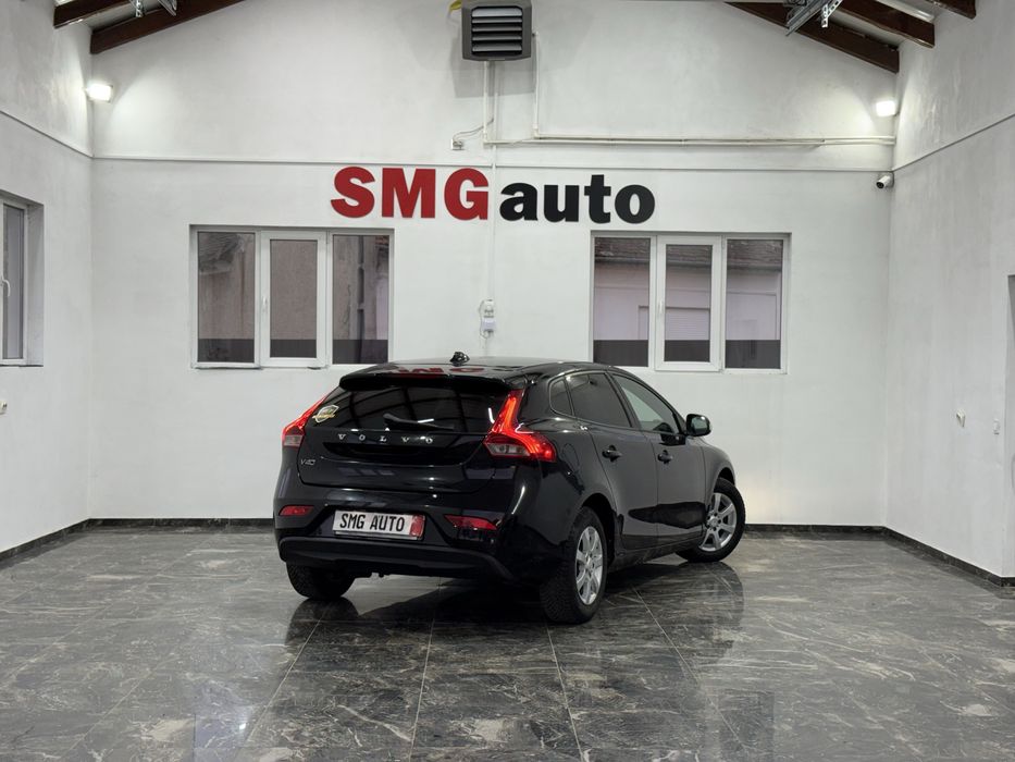 Volvo V40 1.6 115 CP Euro 5 11/2013 SE POATE IN RATE