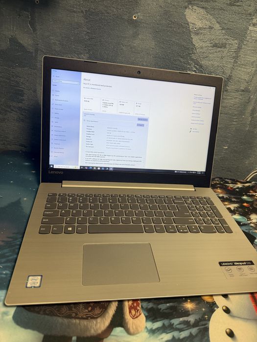 Laptop Lenovo Ideapad , i3-7th/8GB/512SSD , In stare buna !