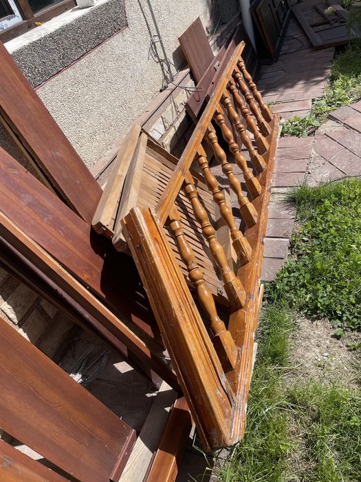 Доски , двери , деревяшки