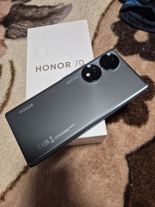 Honor 70 8/256GB
