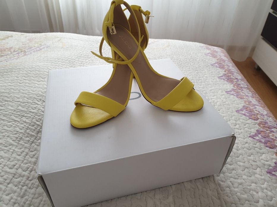 Aldo sandale dama galbene + geanta, plic galben