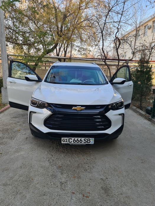 Продаётся машина  TRACKER 2