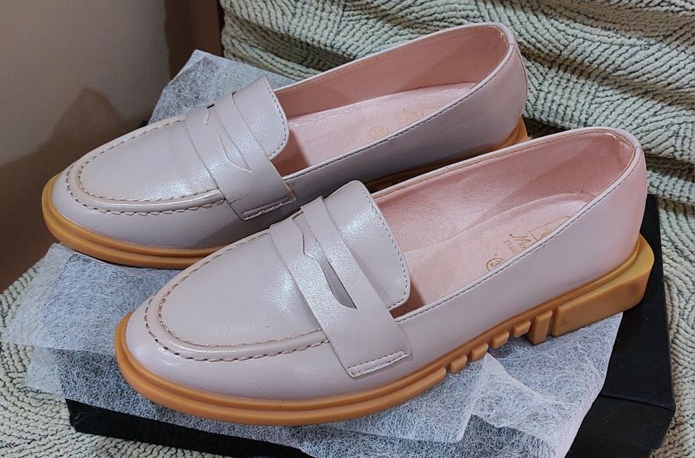 Туфли разные красивые