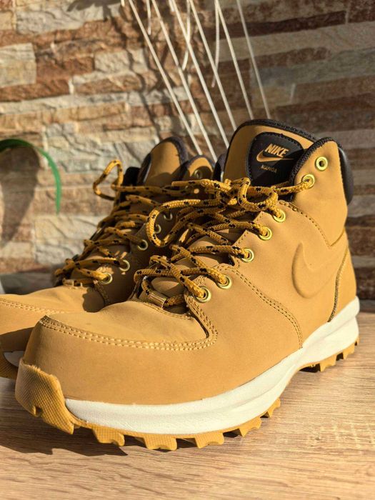 Зимни обувки nike manoa leather
