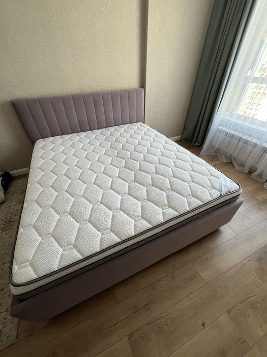 Мебель для спальной