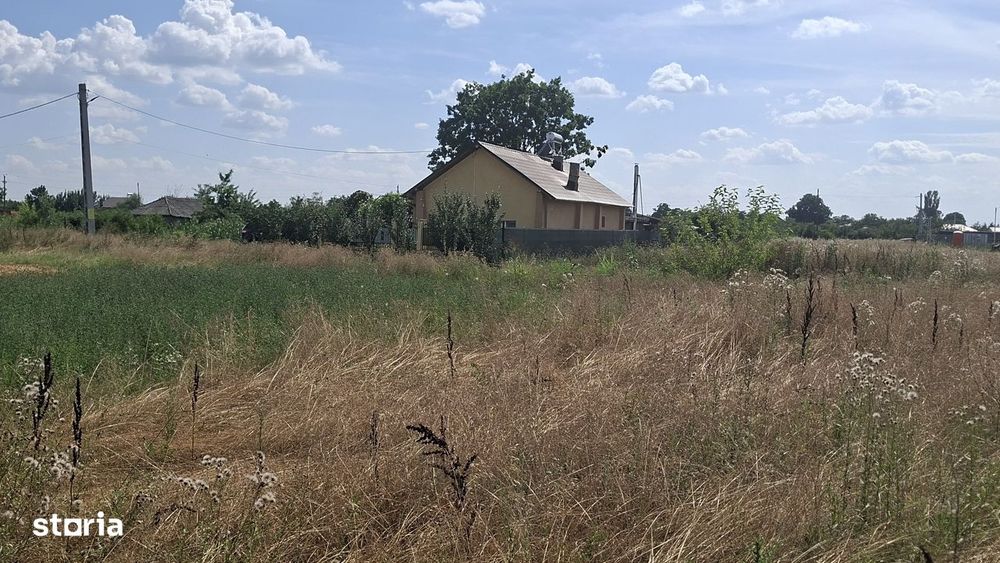 Teren agricol de vânzare, acces asfaltat